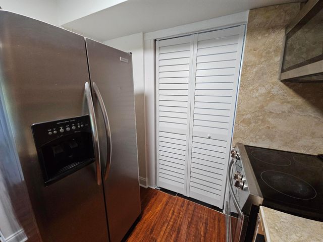 8000 S Colony Cir S 207, Tamarac, FL 33321