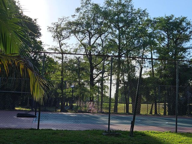 8000 S Colony Cir S 207, Tamarac, FL 33321