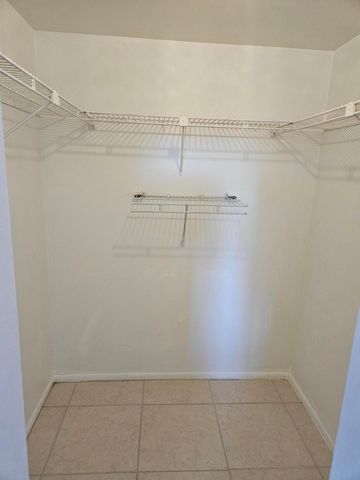 8000 S Colony Cir S 207, Tamarac, FL 33321