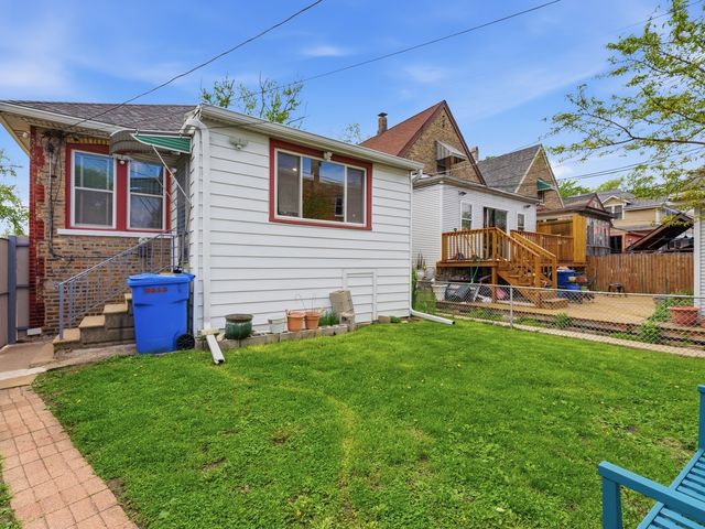 3235 N Kildare Avenue, Chicago, IL 60641
