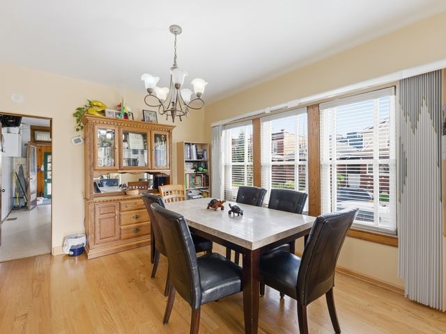 3235 N Kildare Avenue, Chicago, IL 60641