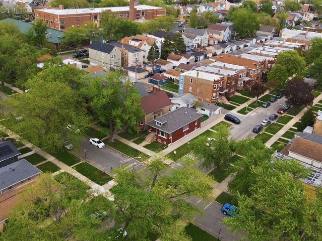 3235 N Kildare Avenue, Chicago, IL 60641