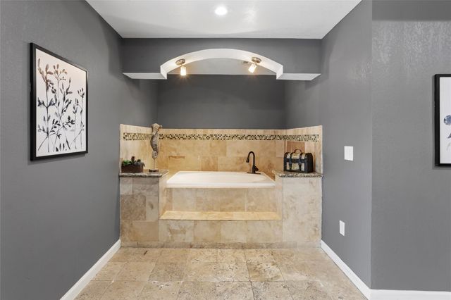 8406 Glen Valley Drive, Houston, TX 77061