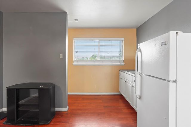 8406 Glen Valley Drive, Houston, TX 77061