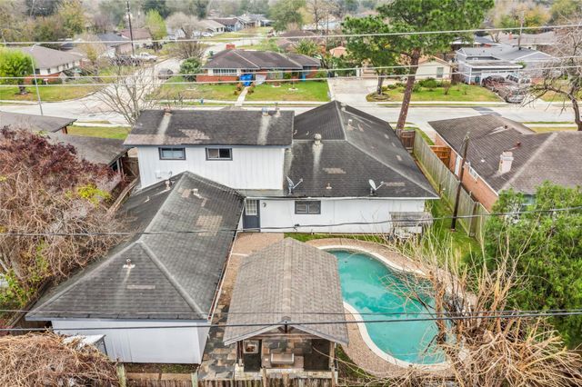 8406 Glen Valley Drive, Houston, TX 77061