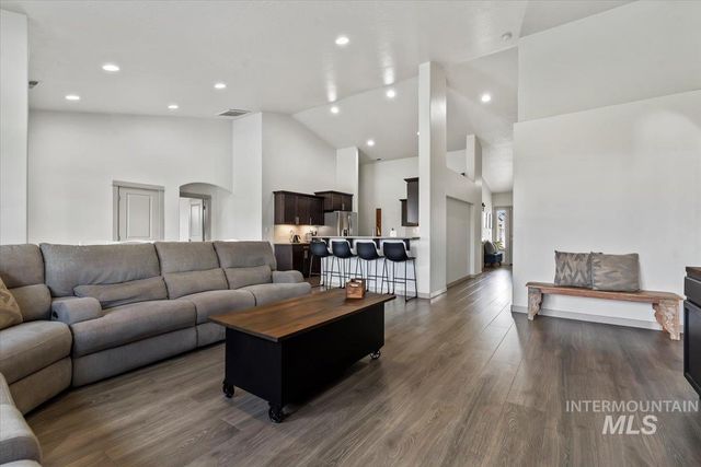 482 Fox Lantern Court, Middleton, ID 83644