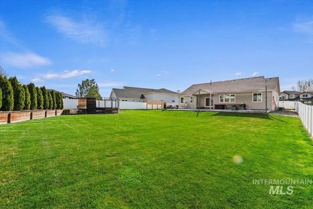 482 Fox Lantern Court, Middleton, ID 83644