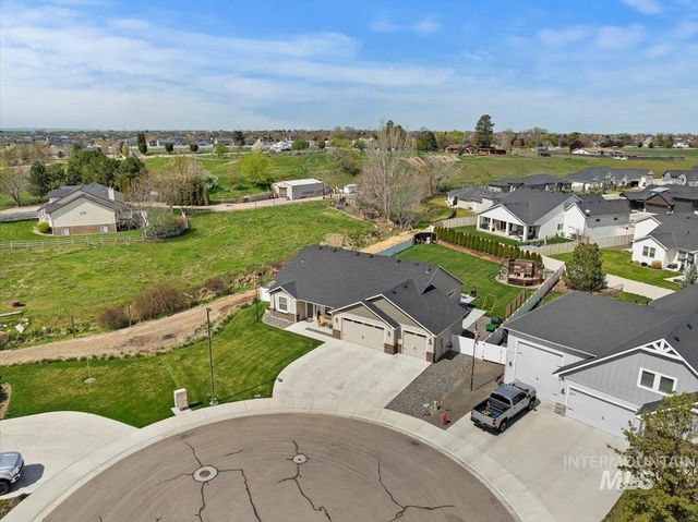 482 Fox Lantern Court, Middleton, ID 83644