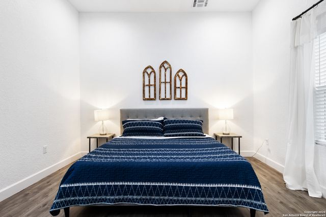 908 DREISS ST, San Antonio, TX 78210