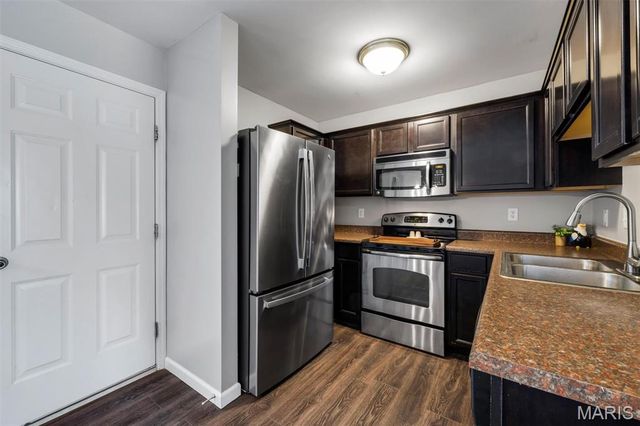 343 Shady Rock Lane, O'fallon, MO 63368