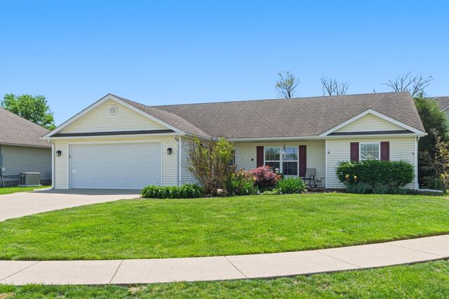 209 Kathie Court, Vine Grove, KY 40175