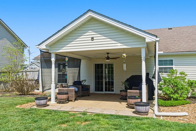 209 Kathie Court, Vine Grove, KY 40175