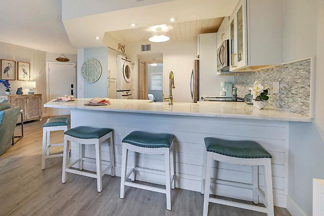 1605 S Us Highway 1 V6-102, Jupiter, FL 33477