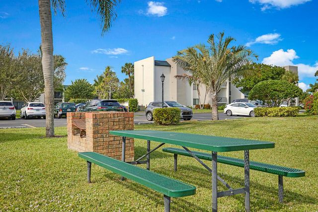 1605 S Us Highway 1 V6-102, Jupiter, FL 33477