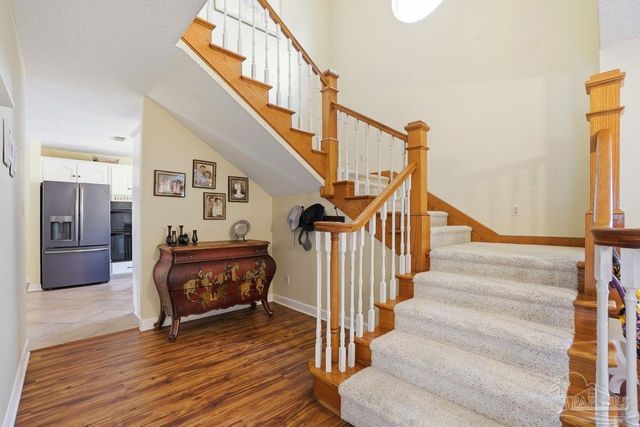 1437 Kings Rd, Cantonment, FL 32533