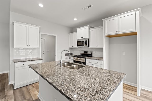 174 Stillbrook Dr., Longs, SC 29568