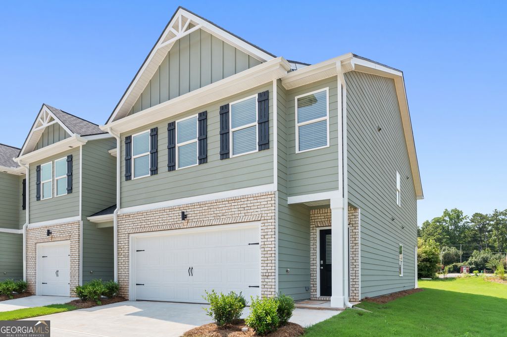 8333 Columbia Court, Palmetto, GA 30268 — exterior