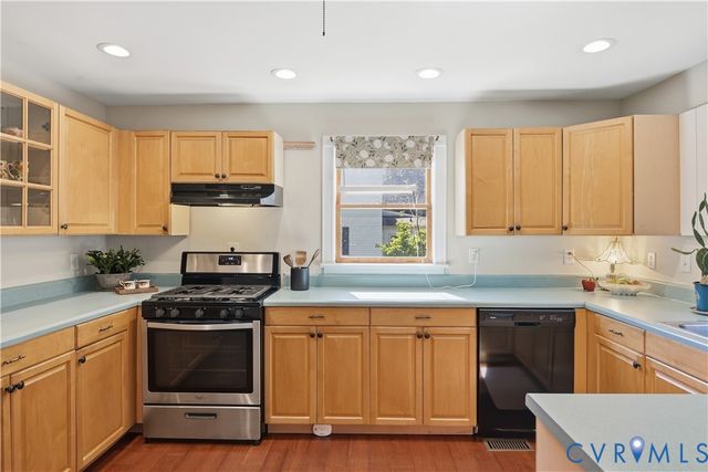 4606 Lee St, Chester, VA 23831