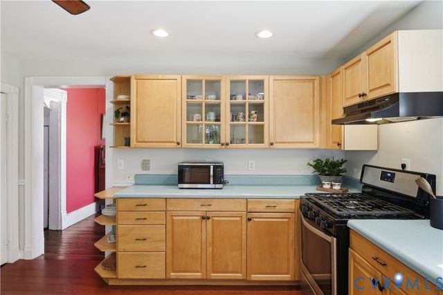 4606 Lee St, Chester, VA 23831