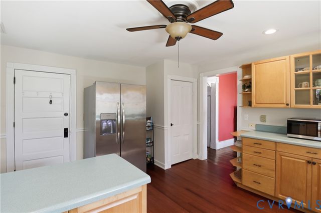 4606 Lee St, Chester, VA 23831
