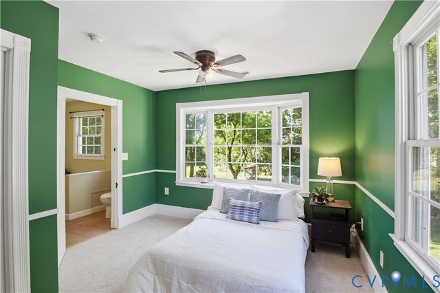 4606 Lee St, Chester, VA 23831