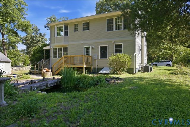 4606 Lee St, Chester, VA 23831