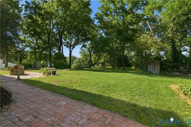 4606 Lee St, Chester, VA 23831