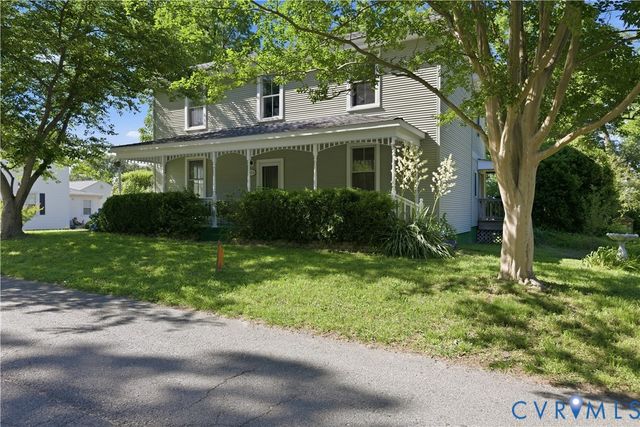 4606 Lee St, Chester, VA 23831