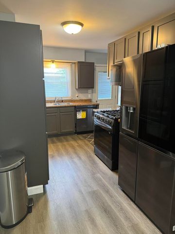 2717 Walnut Street, Portage, IN 46368