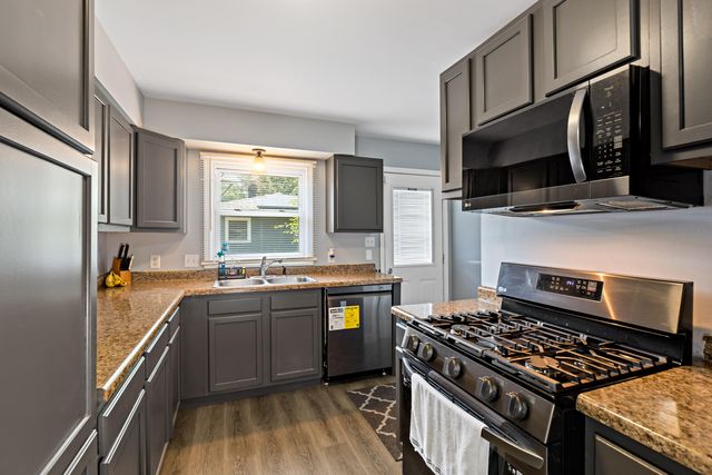 2717 Walnut Street, Portage, IN 46368