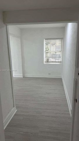 16221 E Bunche Park Dr, Miami Gardens, FL 33054