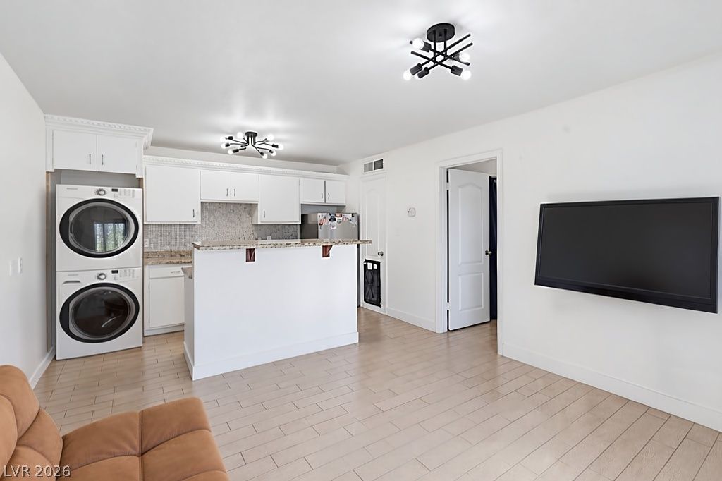 3726 Hazelwood Street 14, Las Vegas, NV 89119 — photo 2