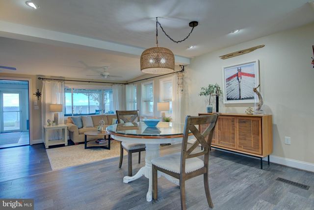 162 SHORE DR, Colonial Beach, VA 22443