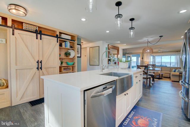 162 SHORE DR, Colonial Beach, VA 22443