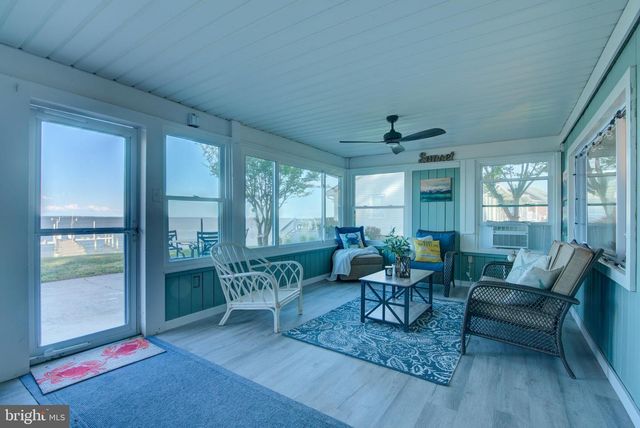 162 SHORE DR, Colonial Beach, VA 22443