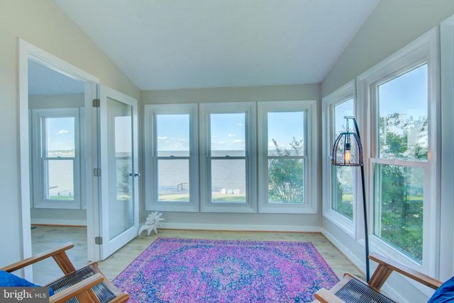 162 SHORE DR, Colonial Beach, VA 22443