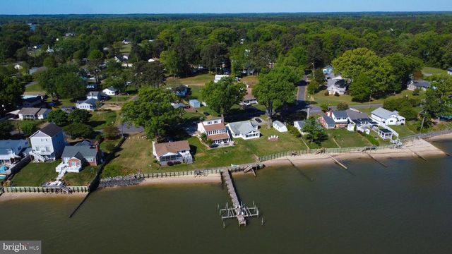 162 SHORE DR, Colonial Beach, VA 22443