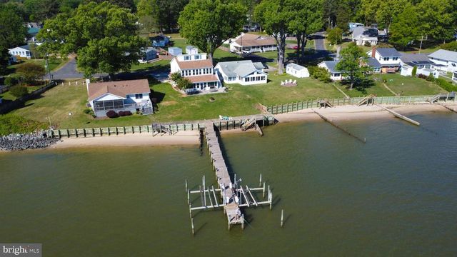 162 SHORE DR, Colonial Beach, VA 22443