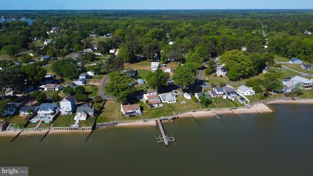 162 SHORE DR, Colonial Beach, VA 22443