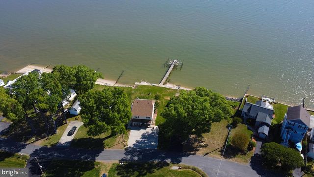 162 SHORE DR, Colonial Beach, VA 22443