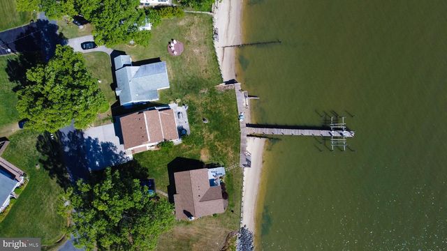 162 SHORE DR, Colonial Beach, VA 22443