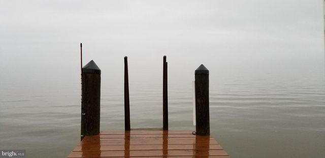162 SHORE DR, Colonial Beach, VA 22443