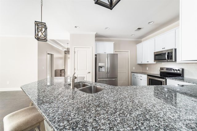 1324 Assembly Street, Belmont, NC 28012