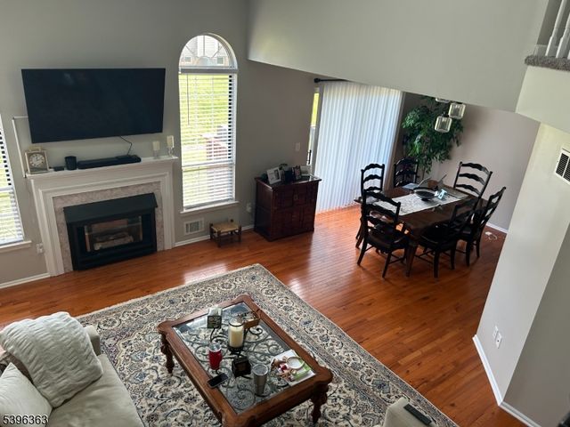 89 Violet Ct, Readington Twp., NJ 08889