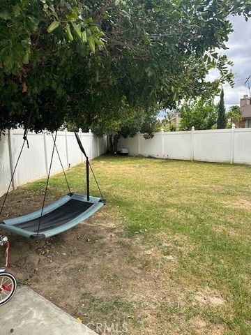 2311 Volya Court, Colton, CA 92324