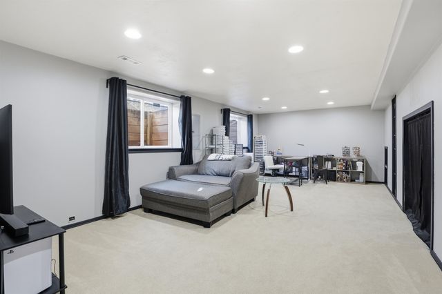 13204 W Greenfield Rd, Nine Mile Falls, WA 99026