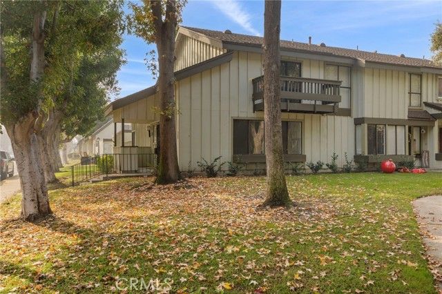 9873 Karmont, South Gate, CA 90280
