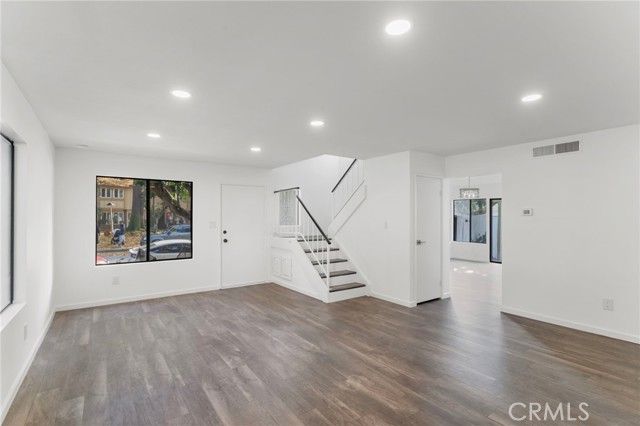 9873 Karmont, South Gate, CA 90280