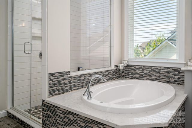 15204 Cimarron Hills Lane, Charlotte, NC 28278