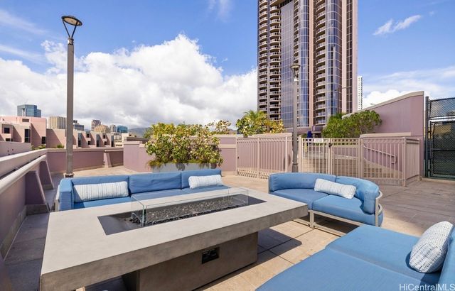 425 South Street 501, Honolulu, HI 96813